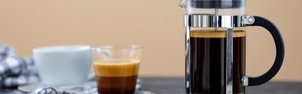 приготовление кофе в Френч-прессе
