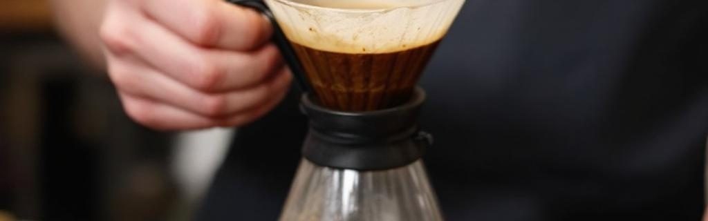 приготовление кофе в Кемексе